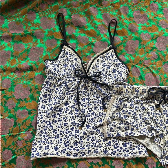 🎴Blue and White Juicy Couture Sleep Set🎴 - Picture 4 of 10